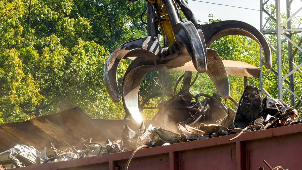 Maquinaria industrial evaluada para recuperación de valor